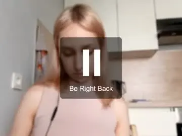 Tashafroeliger  live sex cam