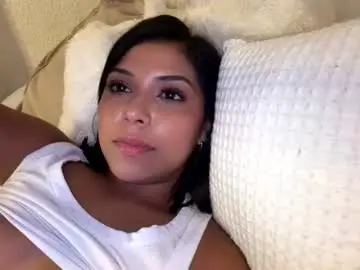 Vvyxen  live sex cam