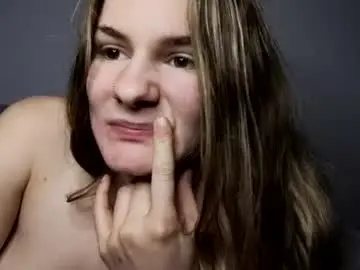 Daddys_slutt36  live sex cam