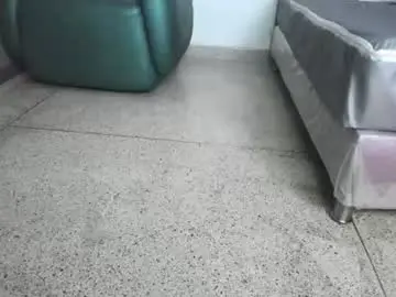 Esterlindez  live sex cam
