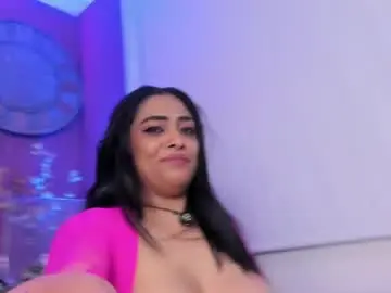 Inndrahot  live sex cam