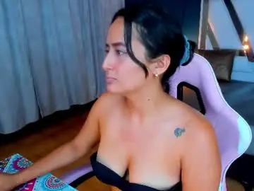 Isabelle_milf  live sex cam