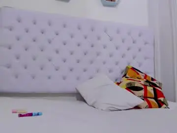 Juliana_medina  live sex cam