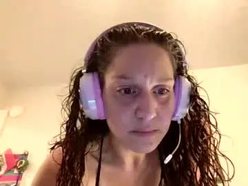 Lexiluvslair  live sex cam