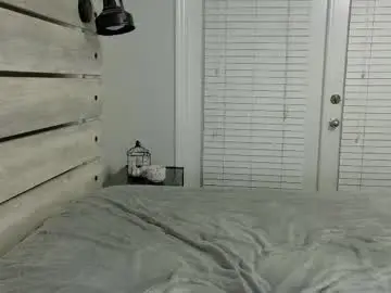 Lillybabyxo  live sex cam