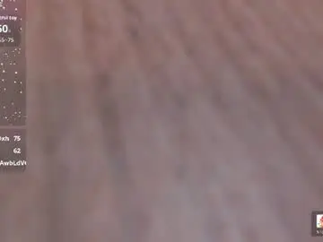 Luccy_mullinss  live sex cam