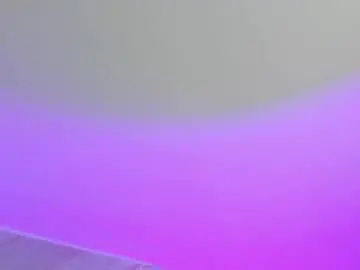 M1lk_choc  live sex cam