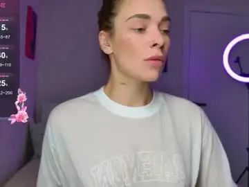 Meow_moore  live sex cam