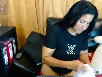 Miia_rousee_  live sex cam