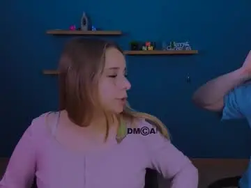 Miles_candy  live sex cam