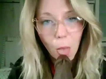 Nikkib653466  live sex cam