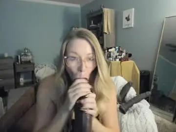Nikkib653466  live sex cam