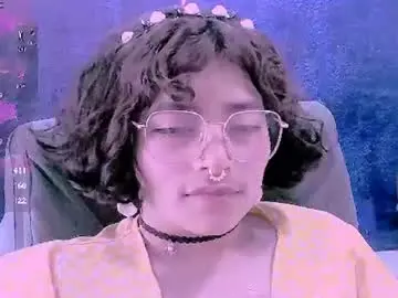 Ninayellow  live sex cam