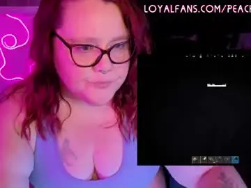 Peachynessa  live sex cam