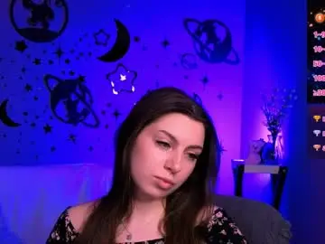 Silvia_queen1  live sex cam