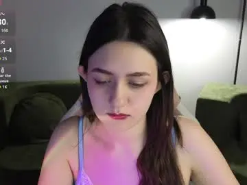 Sweety_vlada  live sex cam