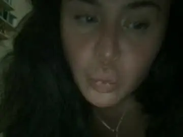 Thickbadbaby25  live sex cam