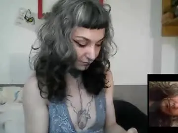 Urvalkyrie  live sex cam