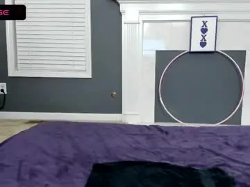 V_plays  live sex cam