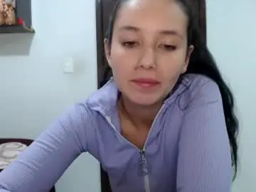 _laureneyes  live sex cam