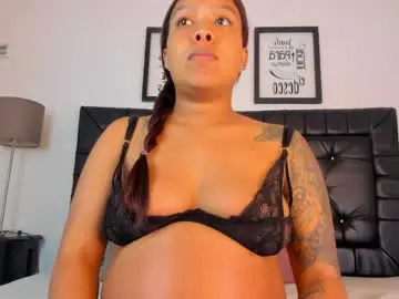 Amber_roose75  live sex cam