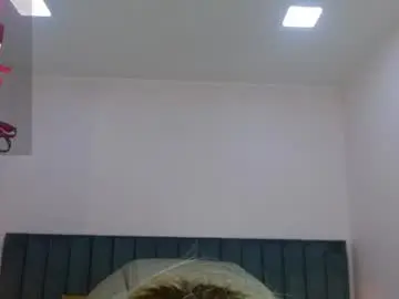 April__bunny  live sex cam