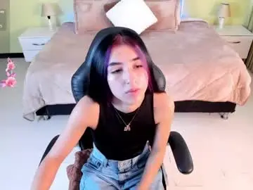 Celeste_rous__  live sex cam