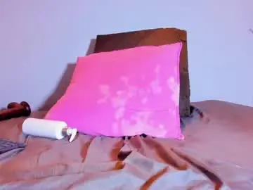 Diosahorny69  live sex cam