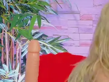 Helenceccile  live sex cam