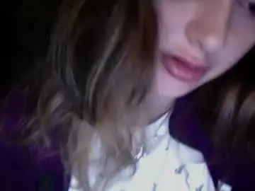 Ilovesuggar  live sex cam