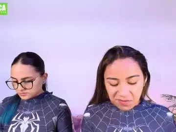 Jules_n_gia  live sex cam