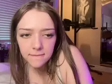 Nadiaa_18  live sex cam