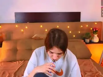 Ollistiw  live sex cam