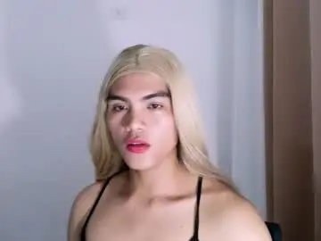 Queen_bea69  live sex cam