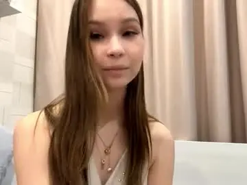 Siobhanhelmstetler  live sex cam