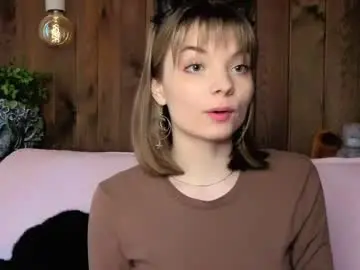 Tonitatooker  live sex cam
