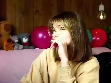 Tonitatooker  live sex cam