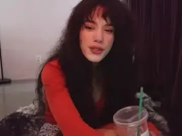 _honeyimhome  live sex cam