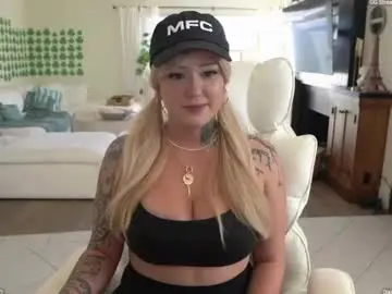 Boobznbeer  live sex cam