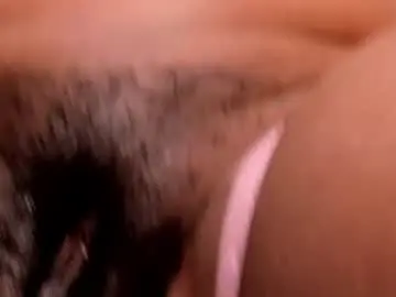 Boonie_brooks  live sex cam