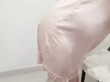 Chillylove  live sex cam