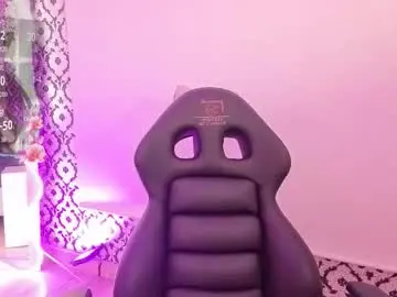 Dahia_tay  live sex cam