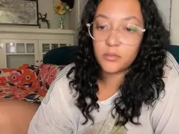 Dreamyriri  live sex cam