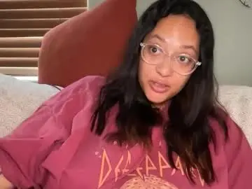 Dreamyriri  live sex cam