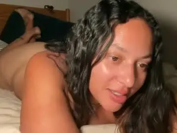 Dreamyriri  live sex cam