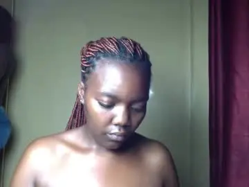 Freaky_lyne  live sex cam