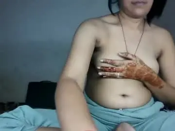 Hotnsweetindian  live sex cam