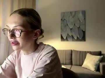 Linneabercier  live sex cam