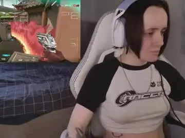 Luna_loveeee  live sex cam