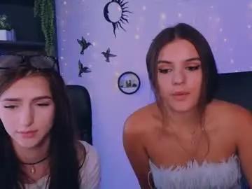 Naomi_perl  live sex cam